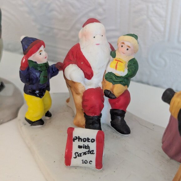 Lot of two Lemax Christmas Accessories - Picture with Santa and Fresh Fish - Picture 13 of 16